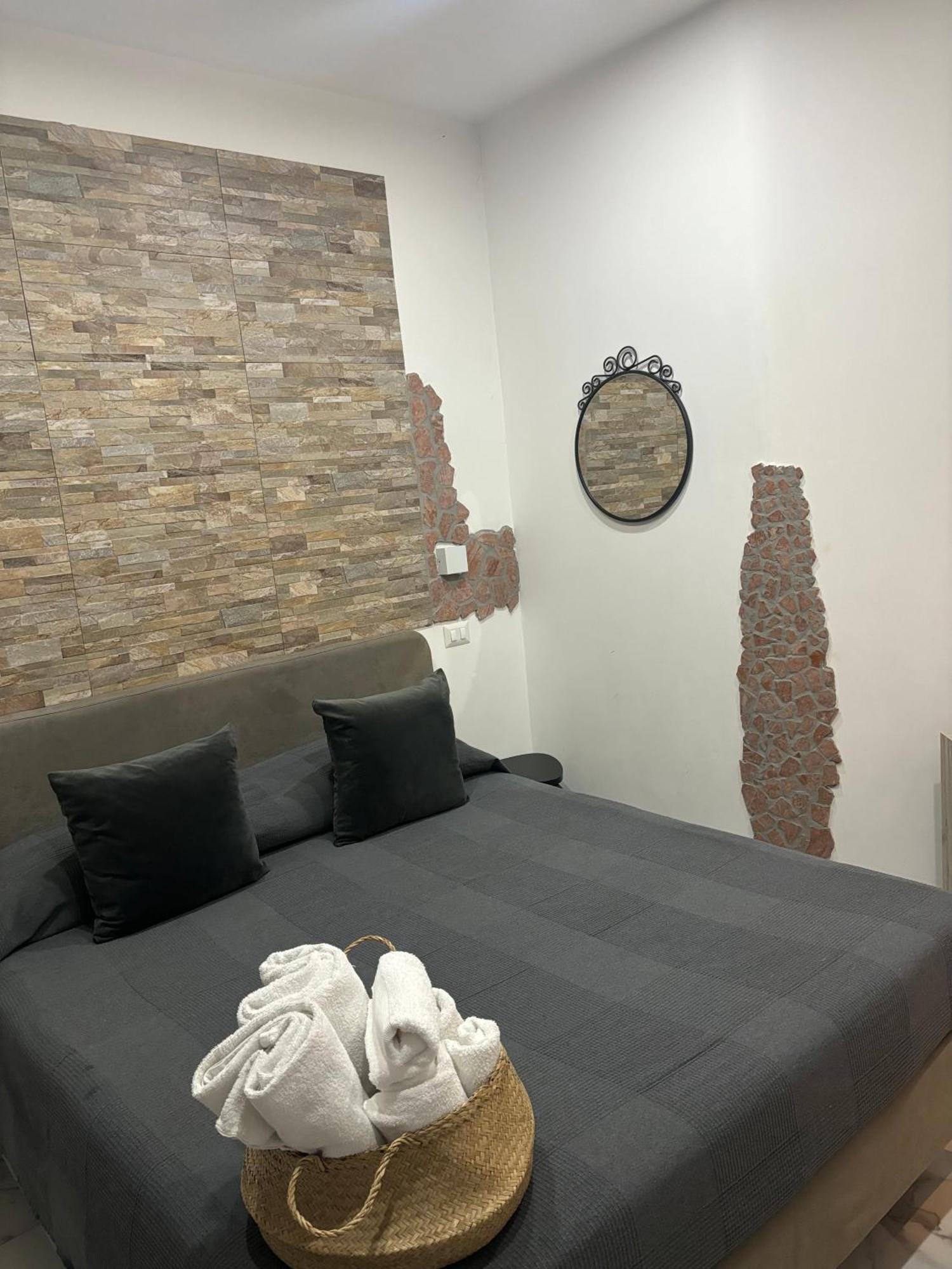 B&B Alla Stazione Napoli Ngoại thất bức ảnh