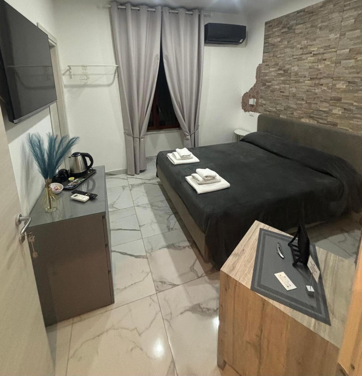 B&B Alla Stazione Napoli Ngoại thất bức ảnh